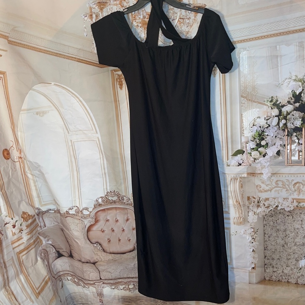 Boohoo midi black dress